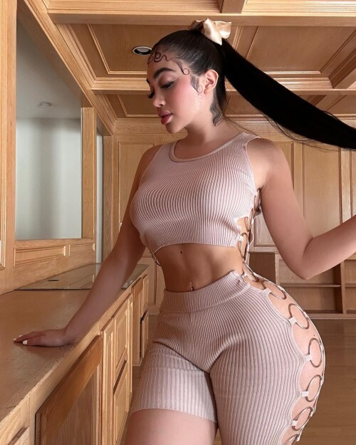 Jailyne-Ojeda-SEKSI-FOTO-66.jpeg