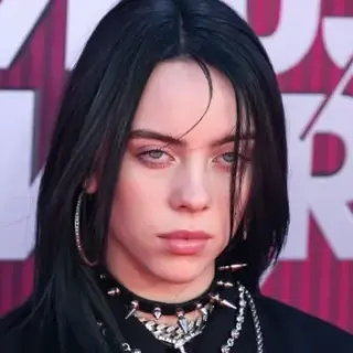 BILLI-AILIS-Billie-Eilish-14