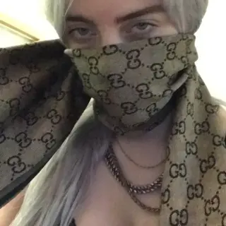 BILLI-AILIS-Billie-Eilish-2