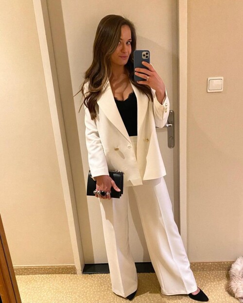 Karolina-Kowalkiewicz-46.jpeg