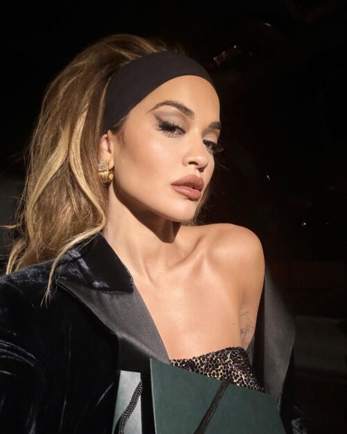 Rita Ora (72)