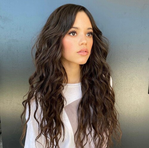 Jenna-Ortega-44.jpeg