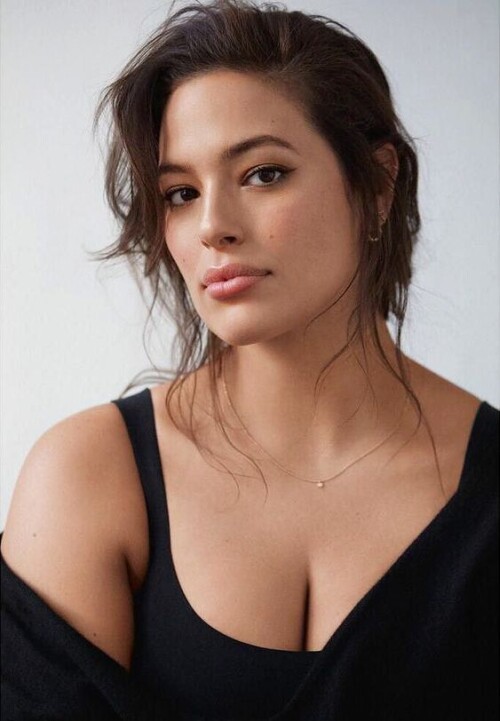 Ashley-Graham-32.jpeg