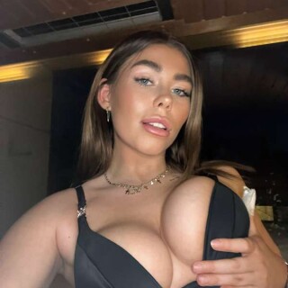 Arabella-Itsbellsxo-15