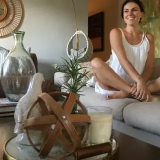 Serinda-Swan-19