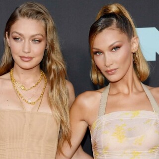 Gigi-and-Bella-Hadid-8