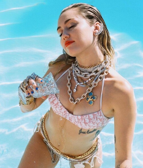 Майли Сайрус (Miley Cyrus) (61)