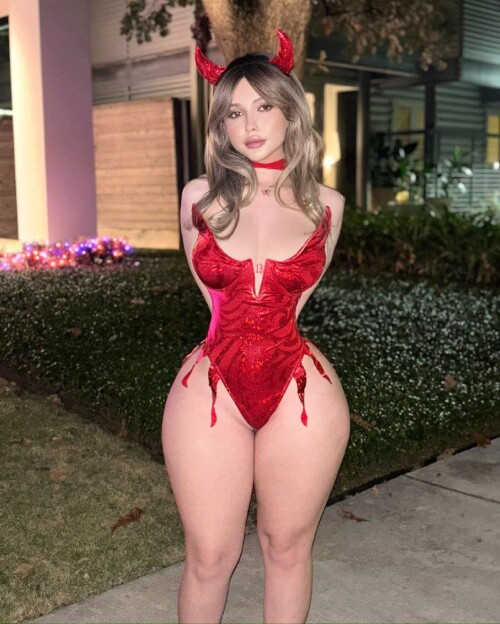 Tayler-Hills-195