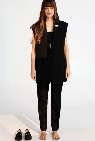 Dakota-Johnson-15cc29d9832940dd7f
