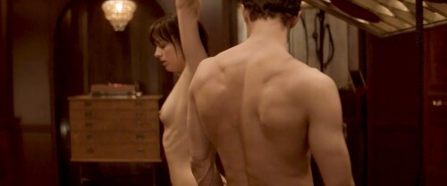 Dakota-Johnson-16