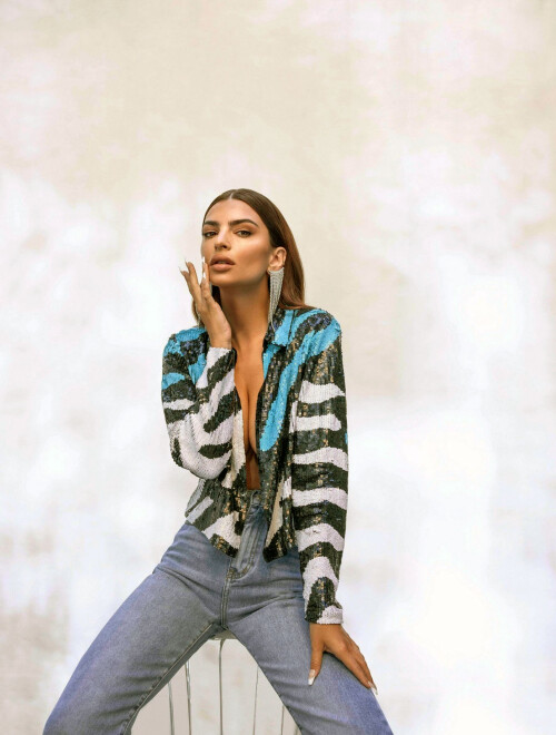 Emily-Ratajkowski-129