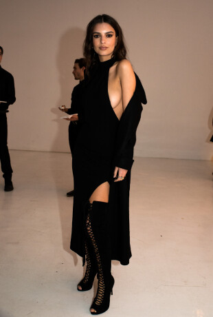 Emily-Ratajkowski-224