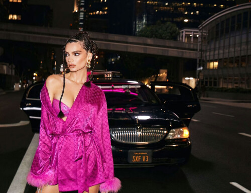 Emily-Ratajkowski-402