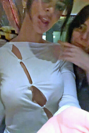 Emily-Ratajkowski-423