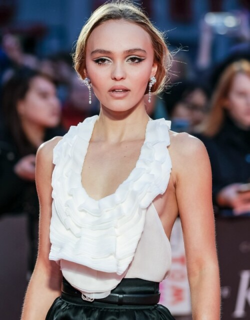 Lily-Rose-Depp-46