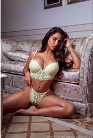Ana-Paula-Saenz-25