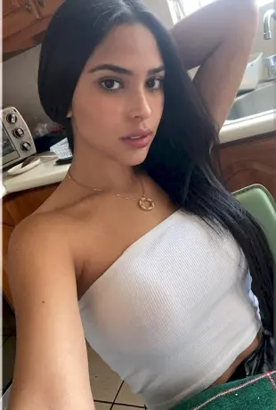 Ana-Paula-Saenz-68