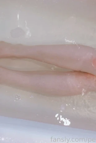 Peachybabyfrog-199