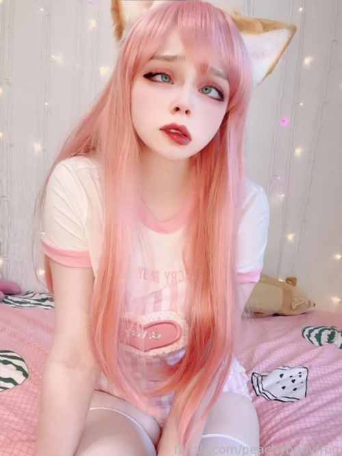 Peachybabyfrog-381