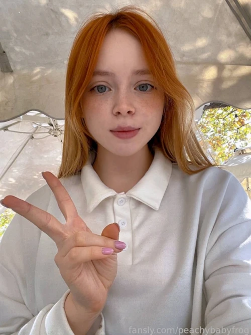 Peachybabyfrog-41