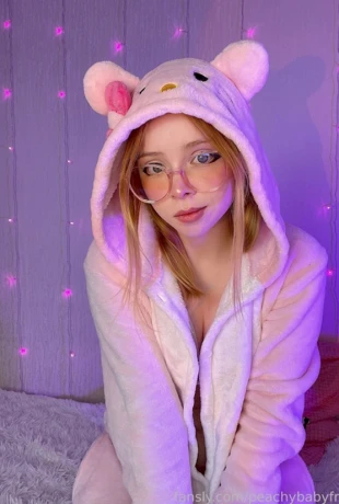 Peachybabyfrog-470