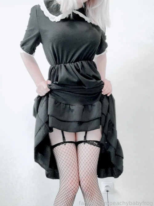 Peachybabyfrog-510