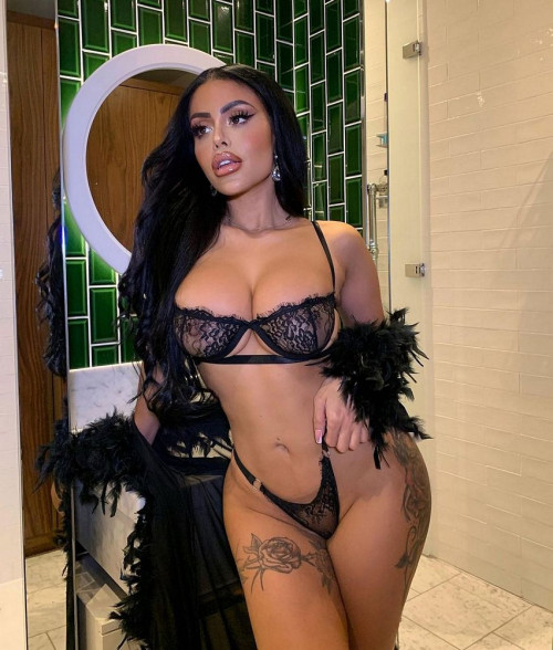 Chloe Saxon (Хлоя Саксон) Hot and beautiful