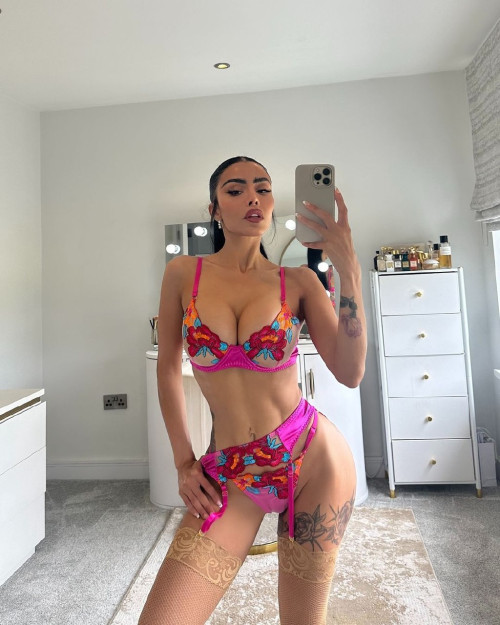 Chloe Saxon (Хлоя Саксон) Hot and beautiful