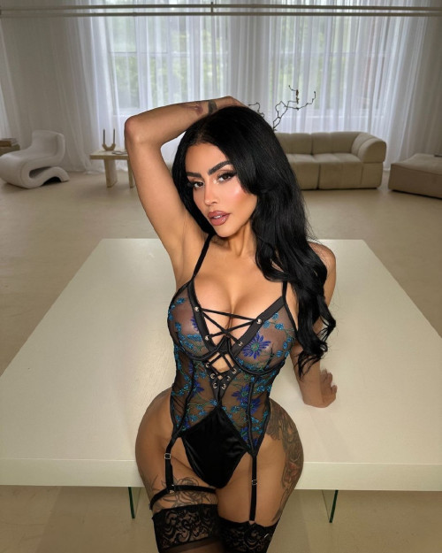 Chloe Saxon (Хлоя Саксон) Hot and beautiful
