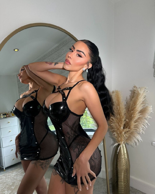 Chloe Saxon (Хлоя Саксон) Hot and beautiful