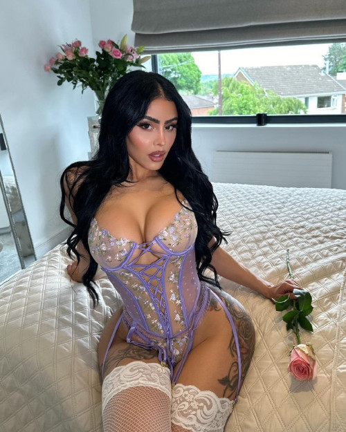 Chloe Saxon (Хлоя Саксон) Hot and beautiful