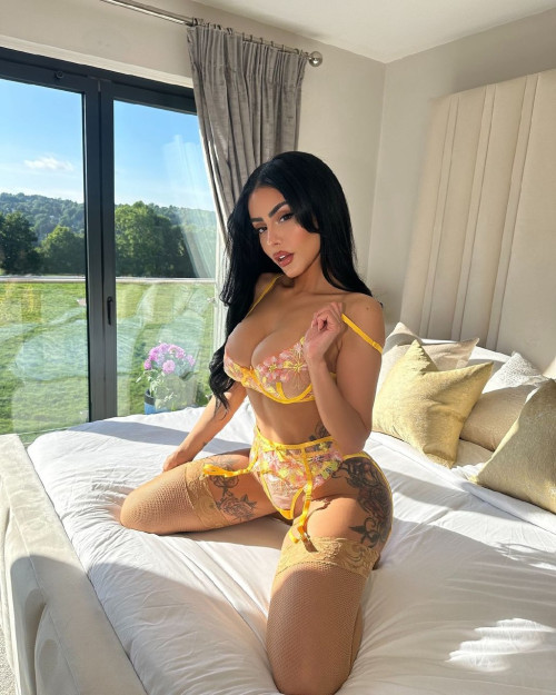 Chloe Saxon (Хлоя Саксон) Hot and beautiful