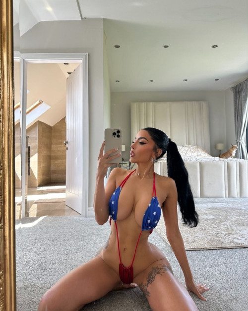 Chloe Saxon (Хлоя Саксон) Hot and beautiful