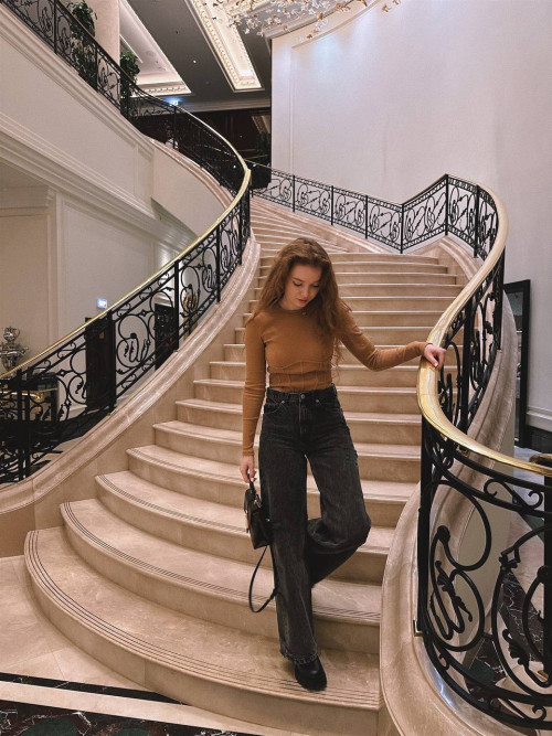 ELLVI (Виолетта Дементьева) Hot and beautiful