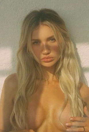 Gabrielle-Epstein-14