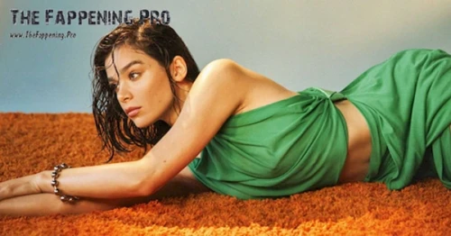 Hailee-Steinfeld-10