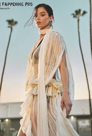 Hailee-Steinfeld-13