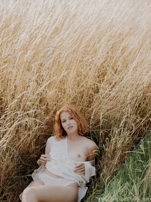 Heidi-Rom-Heidi-Romanova-240