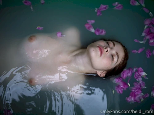 Heidi-Rom-Heidi-Romanova-77