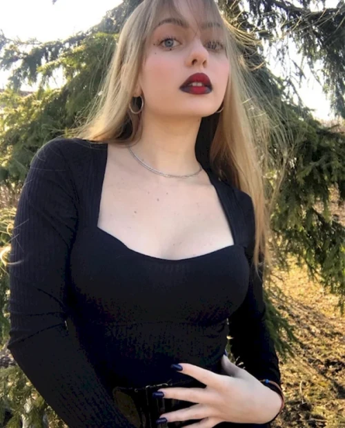 Lola-Byrd-AVRORA-KOKOSOVA-28