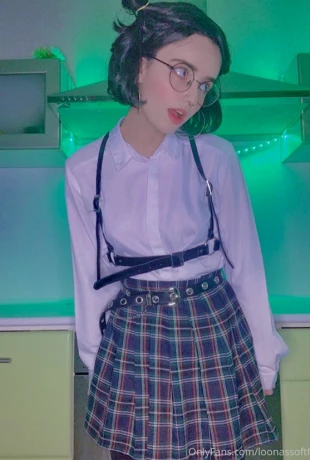Loonassoftfeet-2