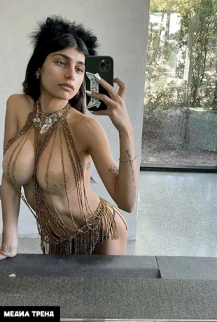 Mia-Khalifa-MIA-KALIFA-36