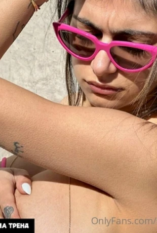 Mia-Khalifa-MIA-KALIFA-52