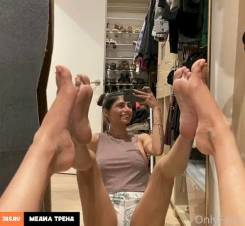 Mia-Khalifa-MIA-KALIFA-61