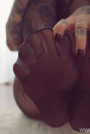 Riae-Suicide-RIA-ELIZABET-MAKKARTI-138