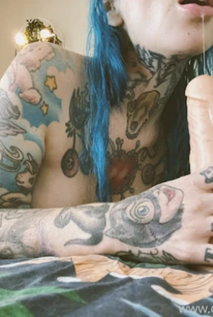 Riae-Suicide-RIA-ELIZABET-MAKKARTI-98