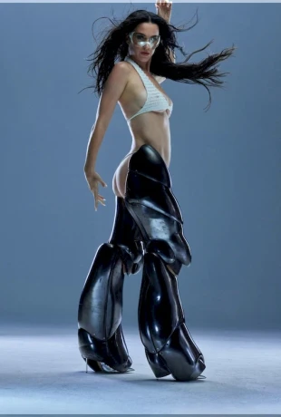 KETI-PERRI-10