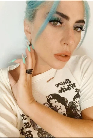 LEDI-GAGA-5