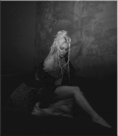 LEDI-GAGA-BLONDINKA-3