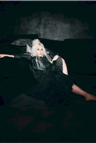 LEDI-GAGA-BLONDINKA-5
